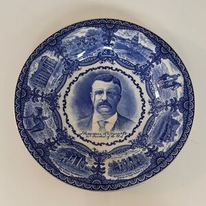 Commemorative Plate featuring Theodore Roosevelt, 26th President of the U.S.